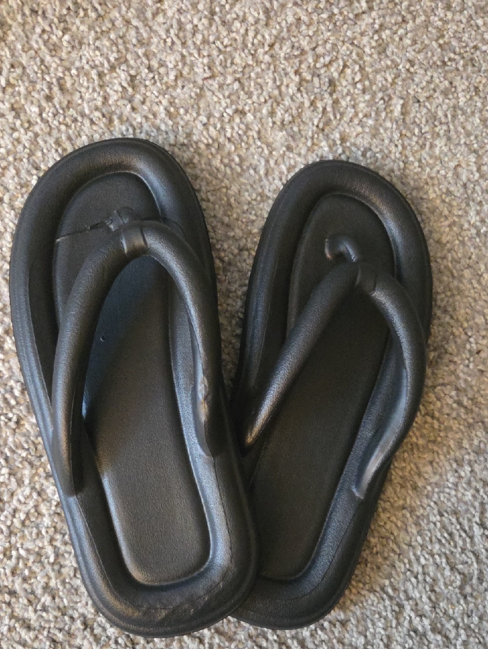 Black Padded Flip Flop Sandals Puffy Size 7.5 New Eu Size 38-39